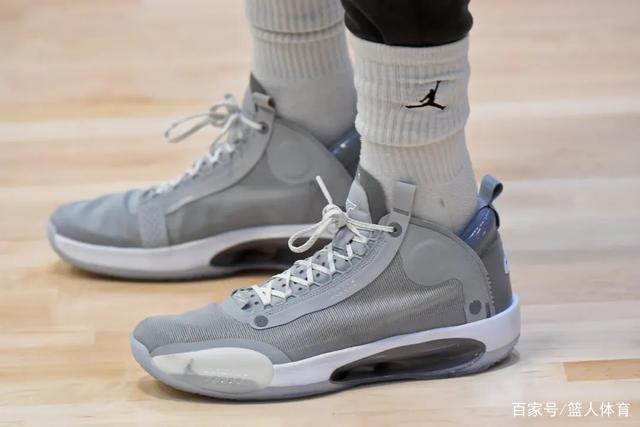 国王4人20+大胜马刺 步行者力克公牛止4连败